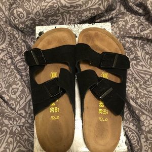 cute black birkenstock’s